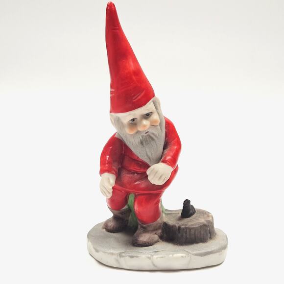 RARE Vintage Santa Gnome Porcelain with cat Christmas Holiday 5.5" Tall - Picture 1 of 8